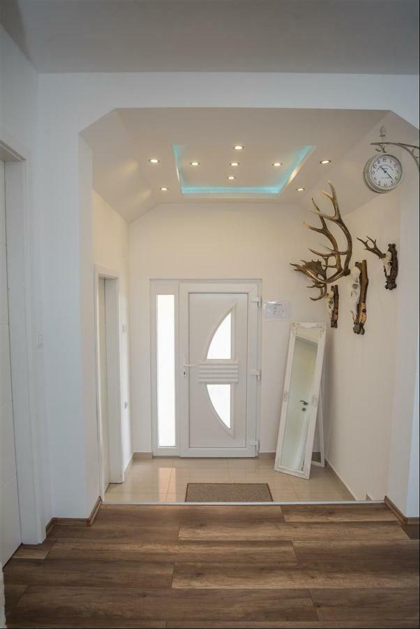 Apartman Hubertus 5* Vagovina Kültér fotó