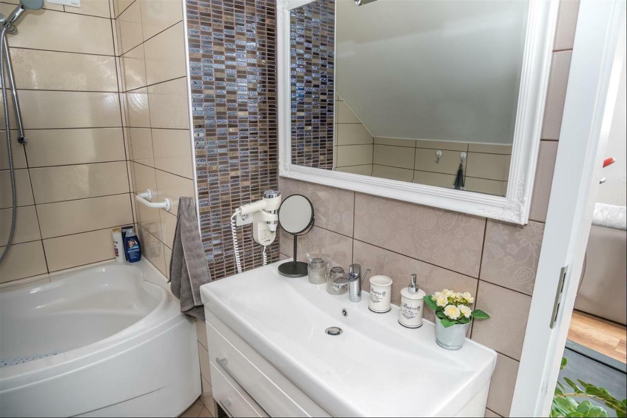 Apartman Hubertus 5* Vagovina Kültér fotó